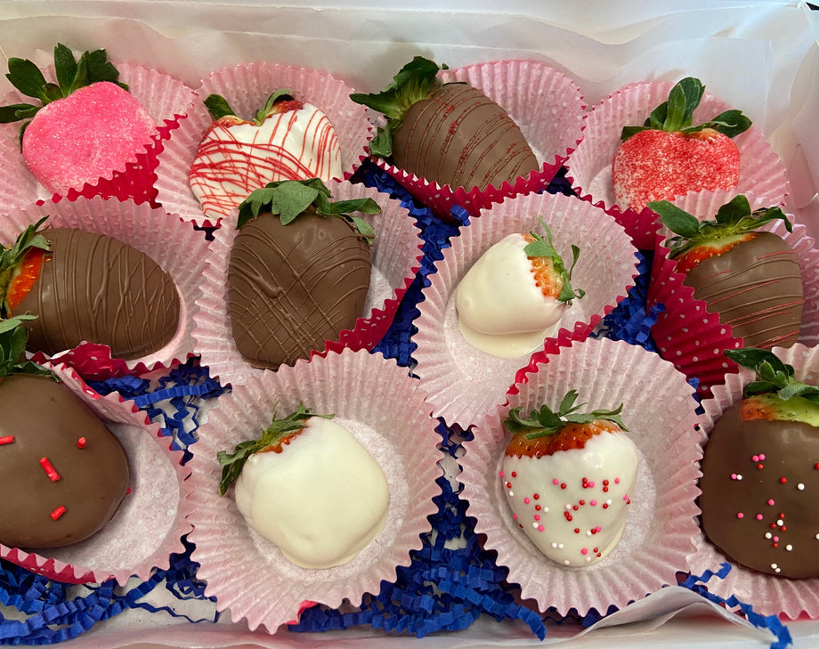 Decorated Chocolate Covered Strawberries – Rollover Bakery